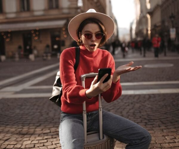Do Discount Airlines Actually Save You Money? New Calculator Reveals The Truth